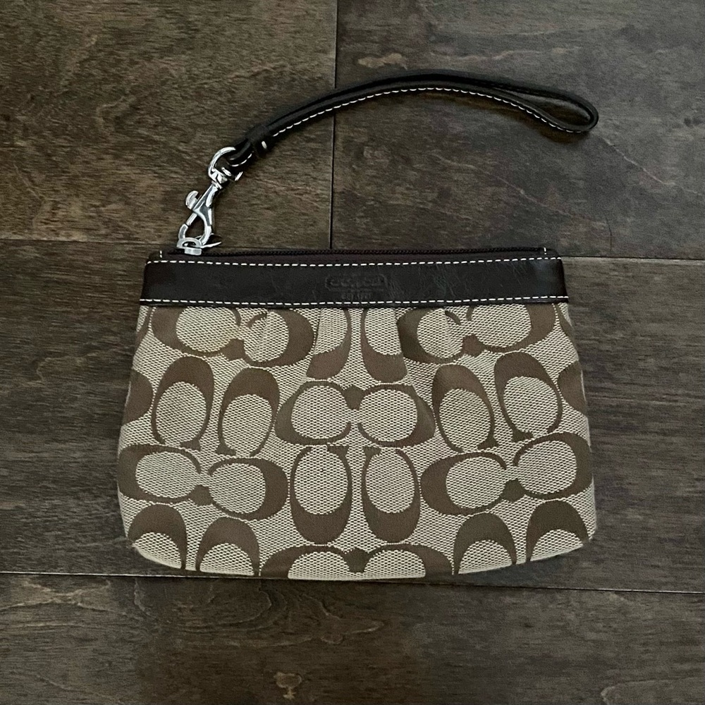 Authentic Coach Wristlet NWOT